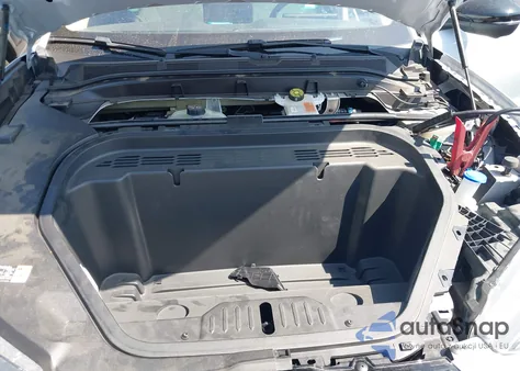 2023 Ford Mustang Mach-E Premium z USA, uszkodzony, nr VIN 3FMTK3R45PMB01312